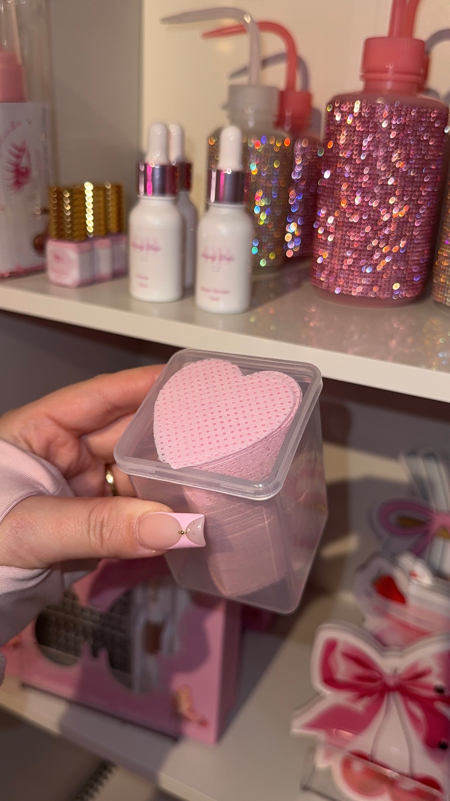 Heart Shape Glue Wipes