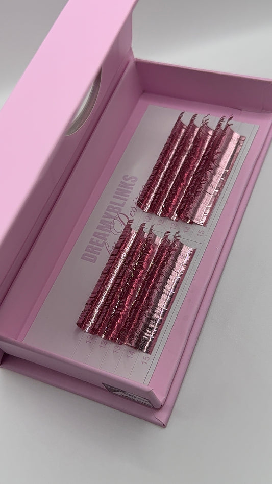 Tinsel Lash Tray